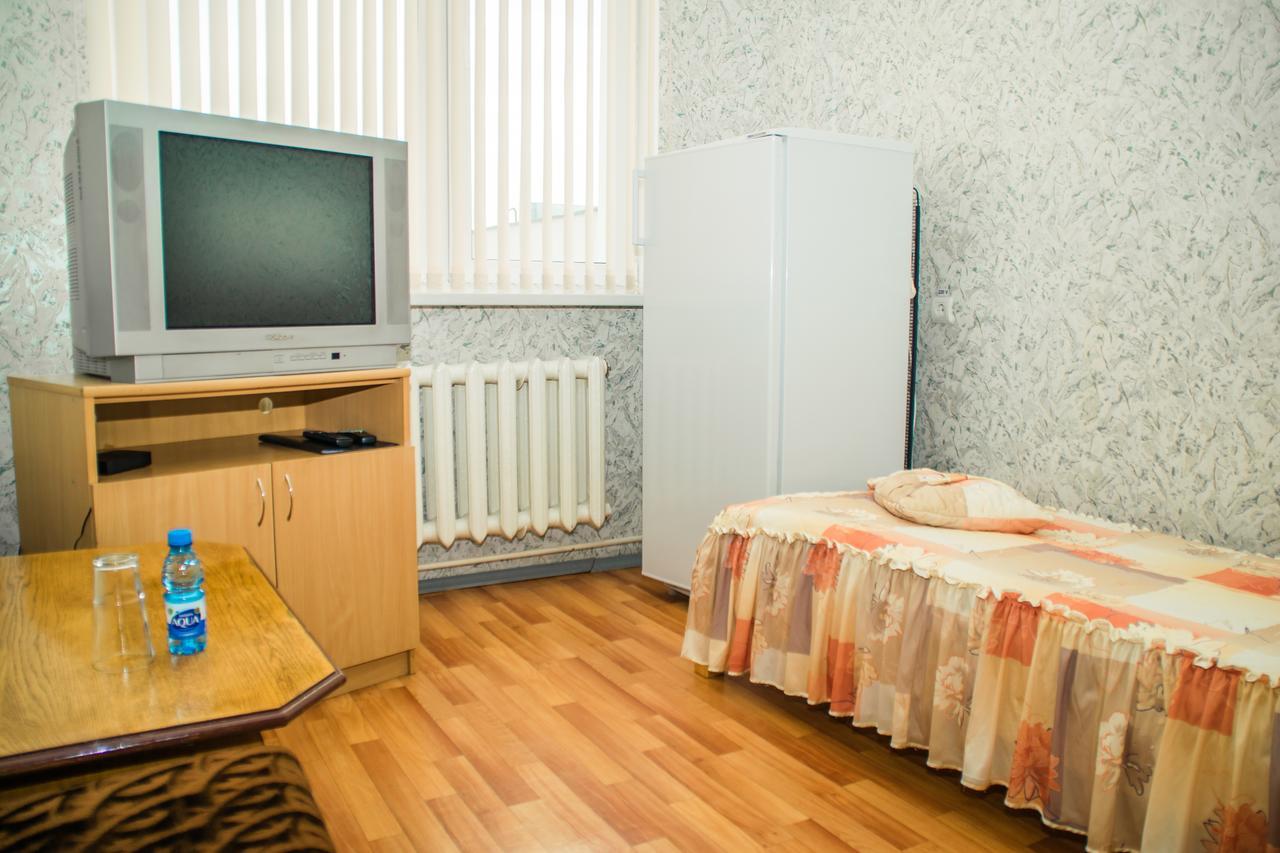 Hotel Gotsor For Competitive Sports Gomel Exterior photo