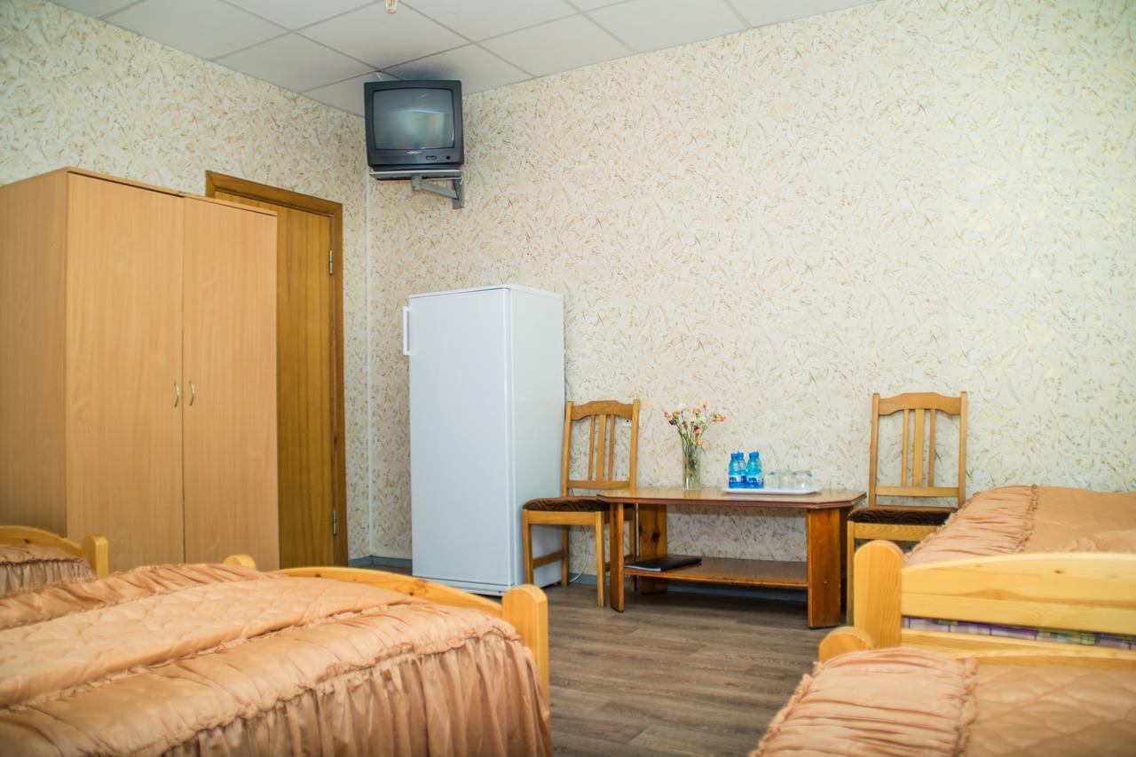 Hotel Gotsor For Competitive Sports Gomel Exterior photo