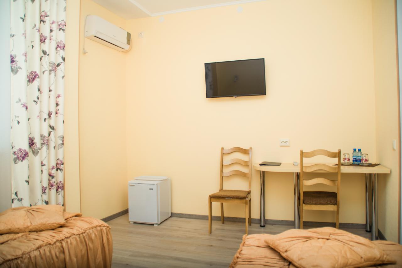 Hotel Gotsor For Competitive Sports Gomel Exterior photo